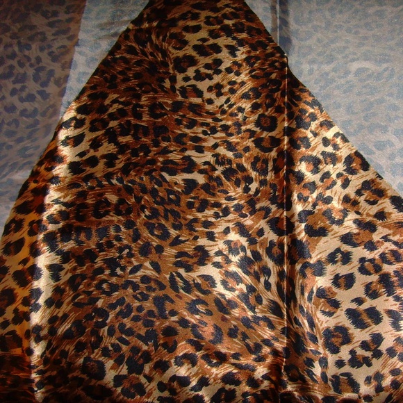 Leopard Print Satin-Like Fabric 3 Yards/54 Inches Wide - Picture 5 of 5